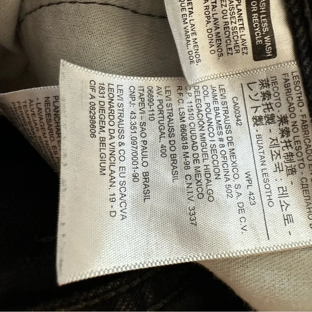 Men’s Black‎ Levi’s 505 Size 42x30